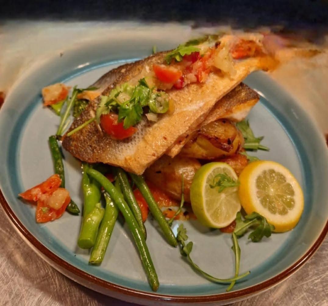 Hotel The Flying Fish Stables Ilminster Esterno foto