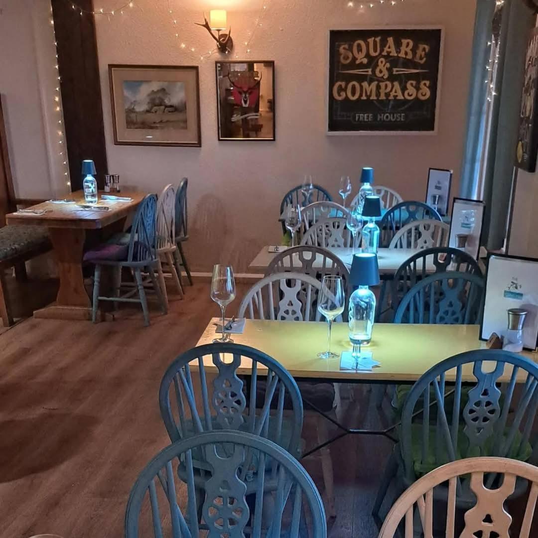 Hotel The Flying Fish Stables Ilminster Esterno foto